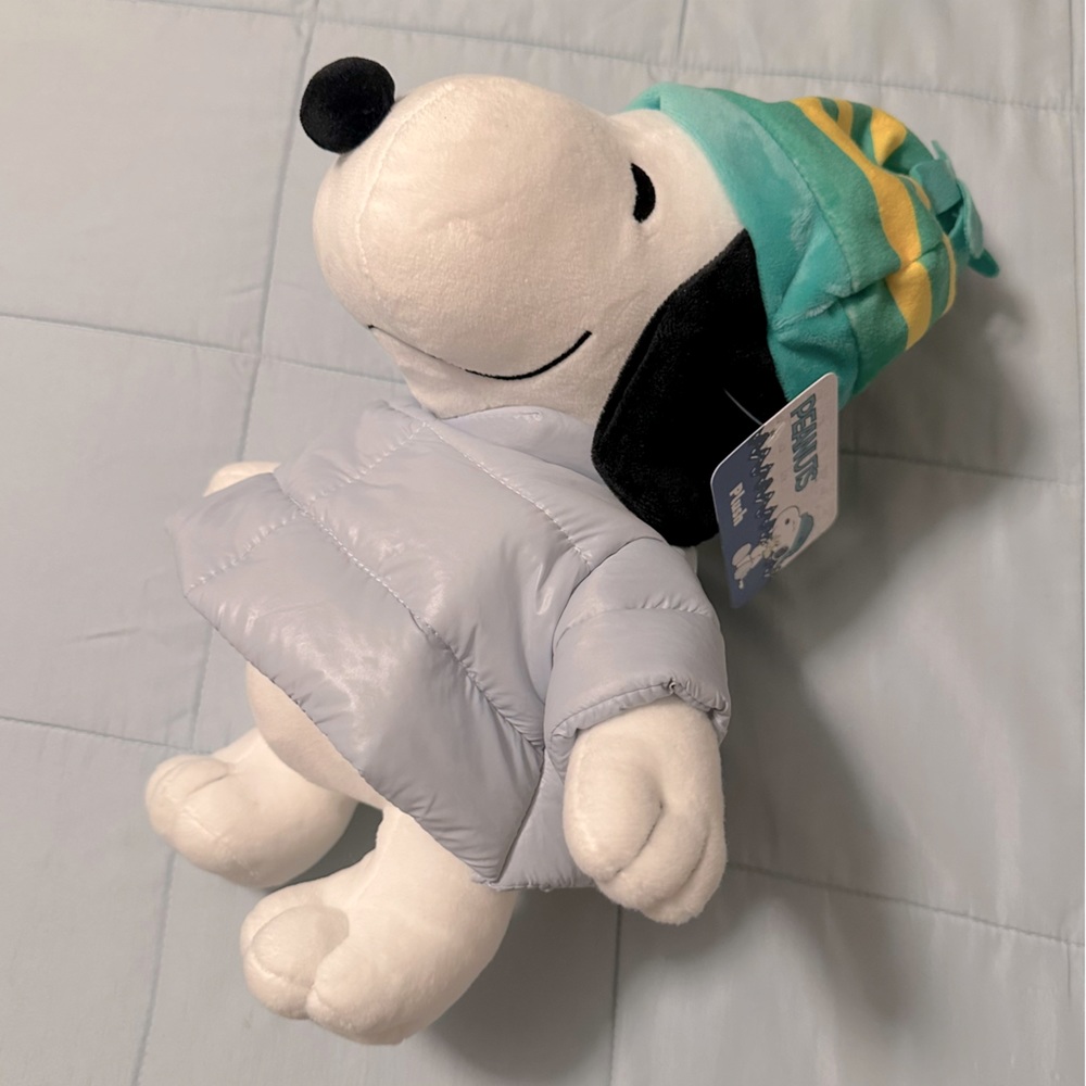 TikTok CVS Puffer Jacket Snoopy